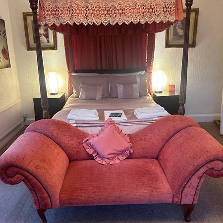 Parlors Hall Hotel 布里奇诺斯 外观 照片