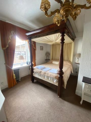 Parlors Hall Hotel 布里奇诺斯 外观 照片